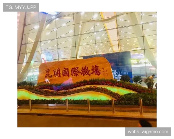 镜头捕捉:弗拉霍维奇进球后与场边小因扎吉就战术手势激烈交流 镜头捕捉:弗拉霍维奇进球后与场边小因扎吉就战术手势激烈交流